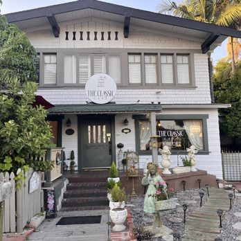 The Classic Cafe - Front of shop - Coffee & Tea Near Me - Fullerton, California
