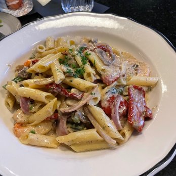 Maialina - Shrimp Scampi - Italian Near Me - Indianapolis, Indiana Maialina - Shrimp Scampi - Italian Near Me - Indianapolis, Indiana
