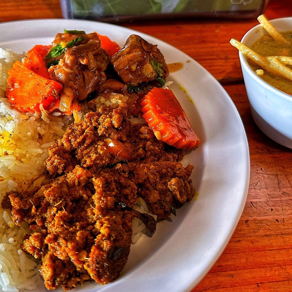 Khao Kang - Spicy Ground Pork, Ribs, Green Curry with Chicken - Thai Near Me - Elmhurst, New York Khao Kang - Spicy Ground Pork, Ribs, Green Curry with Chicken - Thai Near Me - Elmhurst, New York