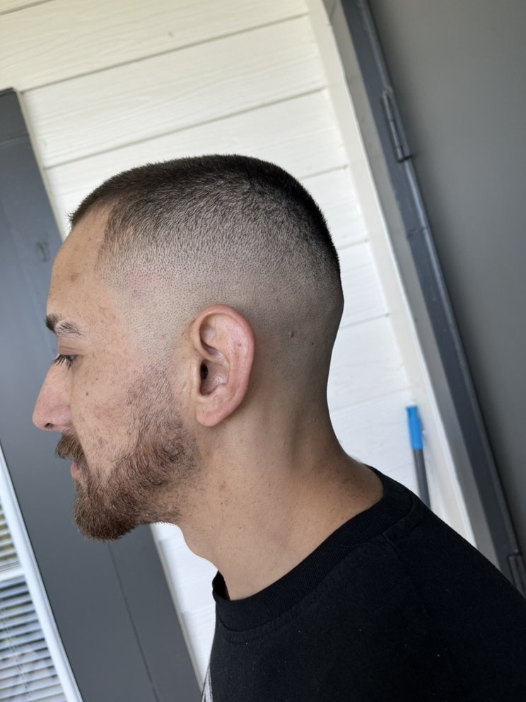 The Overall Barber Logo