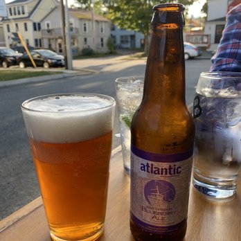Havana - Blueberry ale brewed in Maine - Seafood Near Me - Bar Harbor, Maine