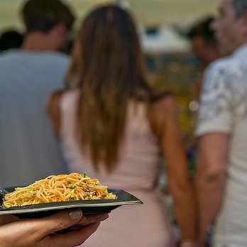 Oriente - Cantonese Near Me - Pisa, PI