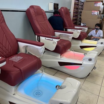 Daisy Nail Salon - Nail Technicians Near Me - Ventura, California Daisy Nail Salon - Nail Technicians Near Me - Ventura, California