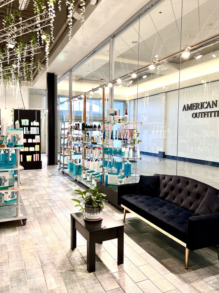 Gatsby's Salon an Spa by Instyle Image