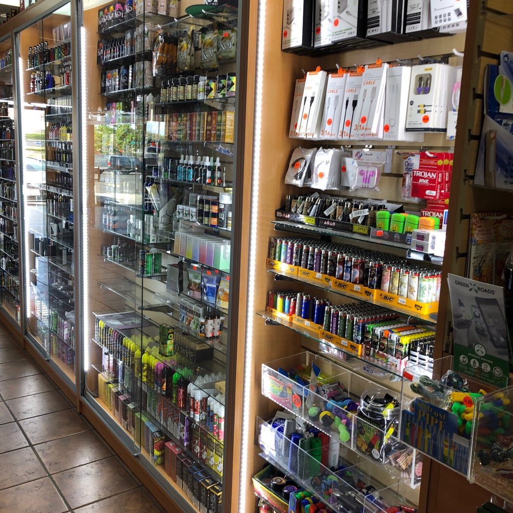 THE BEST 10 Vape Shops in Bakersfield, CA Last Updated August 2021 Yelp