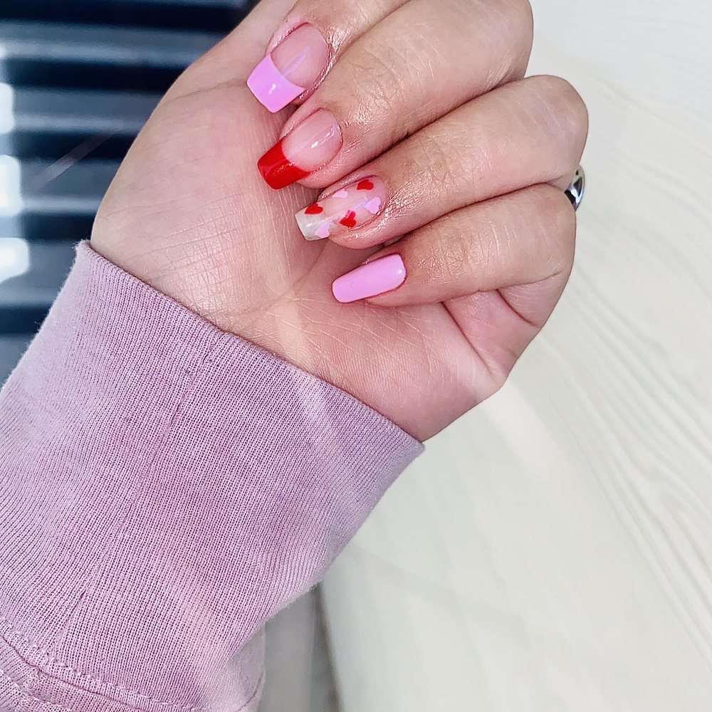 Bliss Nails & Spa - Nail Salons Near Me - Live Oak, Texas