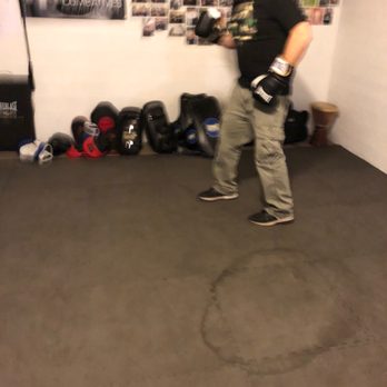 Ronin Combatives - Self-defense Classes Near Me - Cincinnati, Ohio Ronin Combatives - Self-defense Classes Near Me - Cincinnati, Ohio