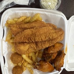 Wa’s Fish Wing II - Catfish and wings combo