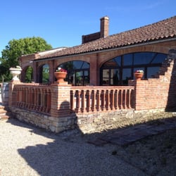 Chateau St Louis