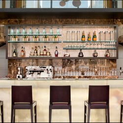 Pier 269 Bar & Lounge