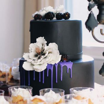 Bella Manse - Black Fondant Drip cake - Bakeries Near Me - Millersville, Pennsylvania Bella Manse - Black Fondant Drip cake - Bakeries Near Me - Millersville, Pennsylvania