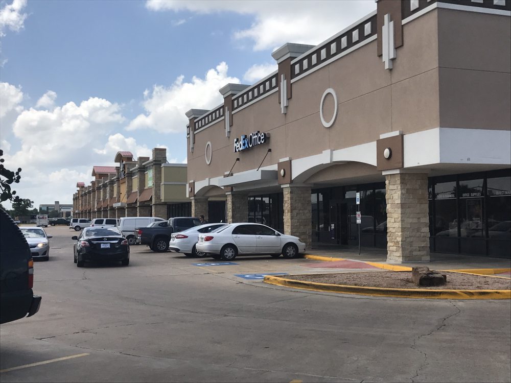 MEDIC PHARMACY Updated September 2024 12 Photos 12121 Westheimer