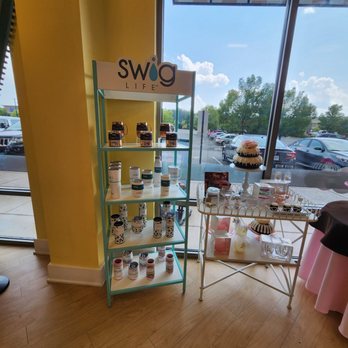 Nothing Bundt Cakes - Bakeries Near Me - Henrico, Virginia