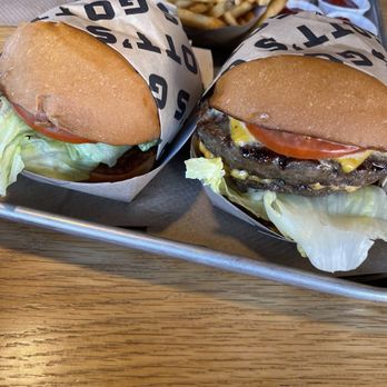 Gott's Roadside - Burgers Near Me - San Francisco, California