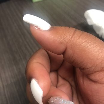 M Nails - Nail Salons Near Me - Schiller Park, Illinois