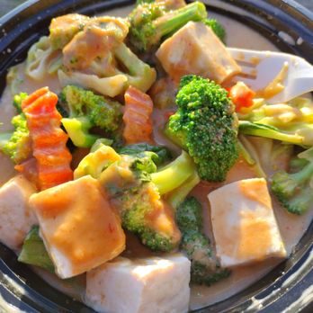 Tin House - Pra Ram, with tofu (steamed instead of fried) - Thai Near Me - Anacortes, Washington