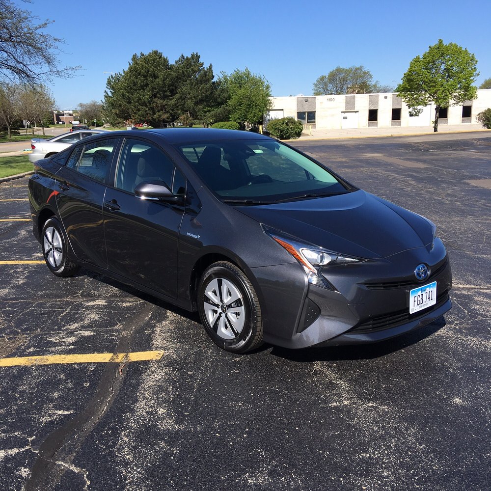 Certified Collision Center - Looking good - Body Shops Near Me - Schaumburg, Illinois