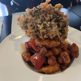 Cashew Thai Cuisine - crispy chicken with kale crisps! - Thai Near Me - Seattle, Washington