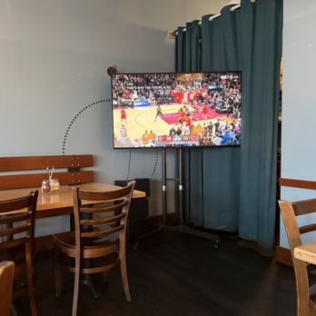 Blue Line Pizza - Pizza Near Me - Daly City, California