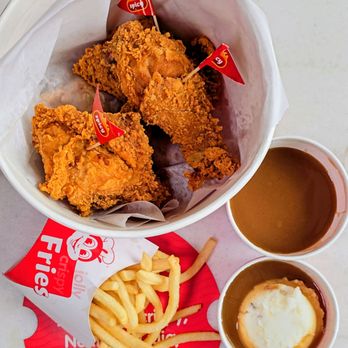 Jollibee - Chicken Shop Near Me - Jacksonville, Florida