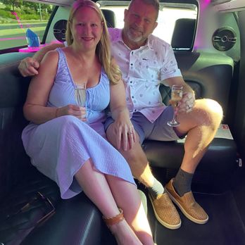 Platinum Limousine - I love when people I love are happy! - Airport Shuttles Near Me