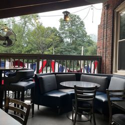 Mill River Tavern - Outdoor seating