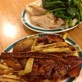 Yu's Garden - Usual order- bamboo, eggplant, steamed chicken, and spinach with porridge - Taiwanese Near Me - Irvine, California Yu's Garden - Usual order- bamboo, eggplant, steamed chicken, and spinach with porridge - Taiwanese Near Me - Irvine, California