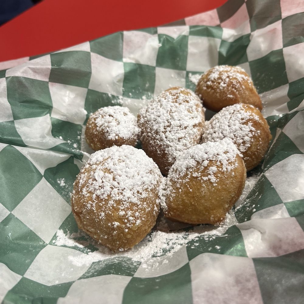 Santoro's Pizzeria - Zeppolis - Pizza Near Me - Tampa, Florida Santoro's Pizzeria - Zeppolis - Pizza Near Me - Tampa, Florida