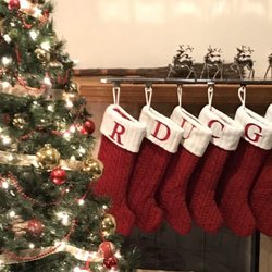 Mellado Designs - Mellado embroidered the stocking with the letter "U".