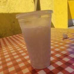 Pupuseria 5 Estrellas - Horchata good