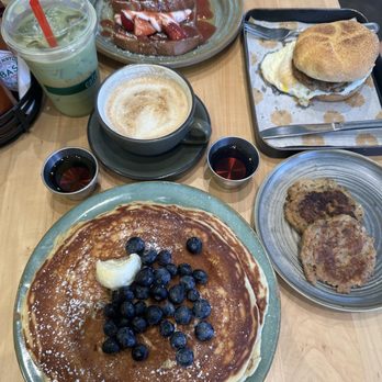 Dandelion Cafe - blueberry pancakes, pollo sausage, breakfast sandwich, latte, macha, strawberry french toast - Coffee & Tea Near Me - Houston, Texas Dandelion Cafe - blueberry pancakes, pollo sausage, breakfast sandwich, latte, macha, strawberry french toast - Coffee & Tea Near Me - Houston, Texas