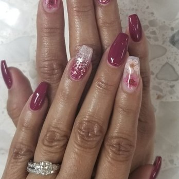 Nail Tech - Nail Salons Near Me - Henderson, Nevada