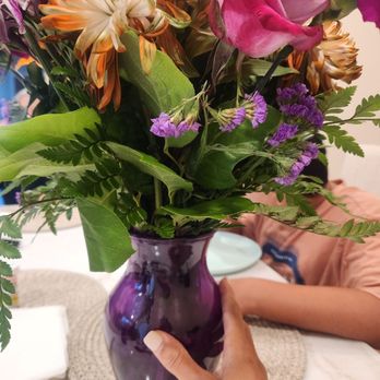 Conroy's Flowers - The flowers wilted only 3 days after delivery. This is an embarrassment. - Florists Near Me - Rancho Cucamonga, California