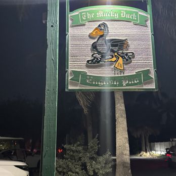 The Mucky Duck - Seafood Near Me - Captiva, Florida