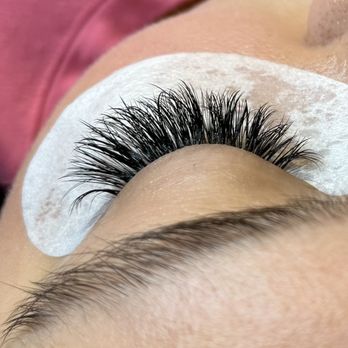 Ambar's Spa & Esthetics - Hybrid lash set POV - Eyelash Service Near Me - Tallahassee, Florida Ambar's Spa & Esthetics - Hybrid lash set POV - Eyelash Service Near Me - Tallahassee, Florida