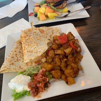 Toasted Bun - Breakfast & Brunch Near Me - Glendale, California Toasted Bun - Breakfast & Brunch Near Me - Glendale, California