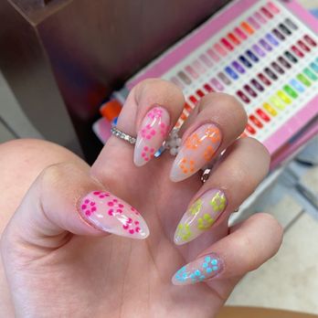 Nail Designs by Marie - Nail Salons Near Me - Murrieta, California