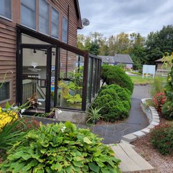 Cromwell Massage & Wellness - Front door