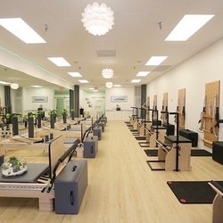 C&B Pilates - Inside studio