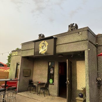 Crow Bar - Bars Near Me - Austin, Texas