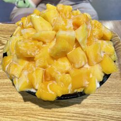 Snowbing Korean Shaved Ice - Mango shaved ice