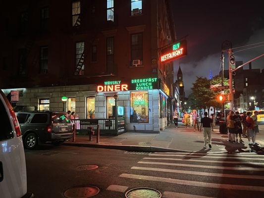 Waverly Diner by null