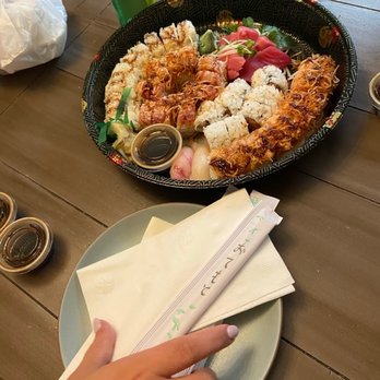 Sushi Hana - Sushi to go - Sushi Bars Near Me - Affton, Missouri Sushi Hana - Sushi to go - Sushi Bars Near Me - Affton, Missouri