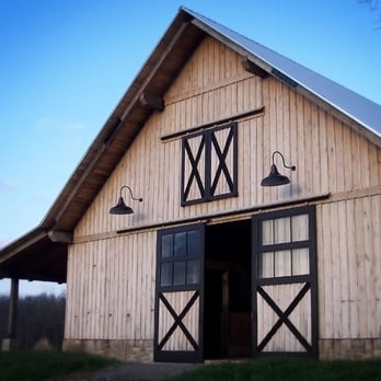 Fox Hardwood Lumber - a barn with a metal roof - Flooring Near Me - Franklin, Tennessee Fox Hardwood Lumber - a barn with a metal roof - Flooring Near Me - Franklin, Tennessee