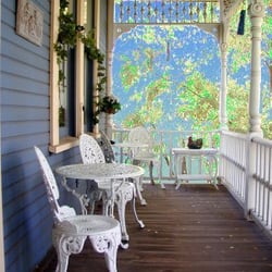 The Robin's Nest Bed & Breakfast - Front Deck