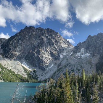 Colchuck Lake - Hiking Near Me - Leavenworth, Washington Colchuck Lake - Hiking Near Me - Leavenworth, Washington