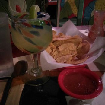 El Vallarta Mexican Restaurant - Margarita, chips and salsa - Mexican Near Me - Miami, Oklahoma