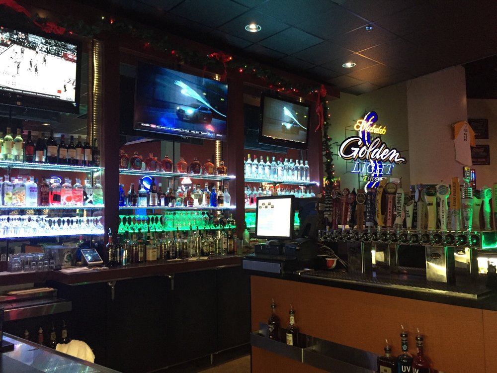 Foul Line Sports Bar Logo