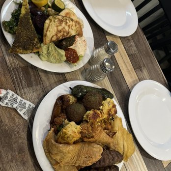 Dimassi's Mediterranean Buffet - Mediterranean Near Me - Cerritos, California