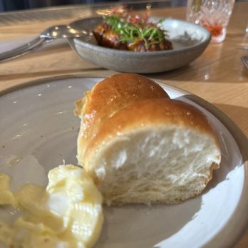 Ernest - Parker house rolls - New American Near Me - San Francisco, California